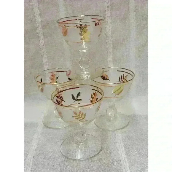 Libbey Other - Set of 4-Gold Leaf Frosted Goblets